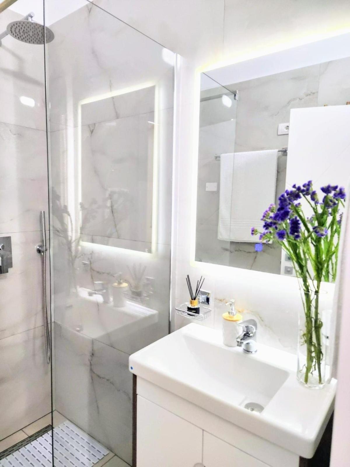New Apartment Close To Sea And Downtown فلورا المظهر الخارجي الصورة